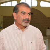 Fabián Alonso, párroco de la parroquia San Carlos y Basílica de María Auxiliadora 25-4-2025