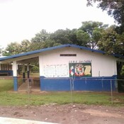 Por Supuesto Conflicto con Extranjeros, Decretan Paro en Escuela de San Cristóbal, Zona Comarcal