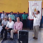 Padres de Familia de Escuela Miguel Alba se Pronuncian ante Visita de Ministra