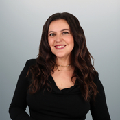 Cómo Compaginar Trabajo y Emprendimiento – La Experiencia de Mireia Llaurens