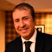 Primero lo Primero: Guillermo Oliveto, Especialista en consumo