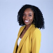 How An Internal medicine physician Paid Off $138,000 in Student Loan Debt in Under Three Years.