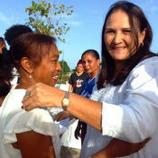 Felicita a las cienfuegueras Segunda Secretaria del Comité Nacional de la Federación de Mujeres Cubanas