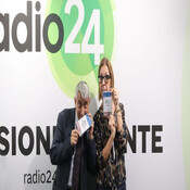 16 aprile - In diretta dal Salone del Risparmio
