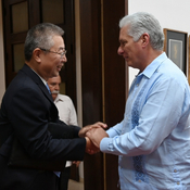 Recibe Díaz-Canel a embajador de la República Popular China