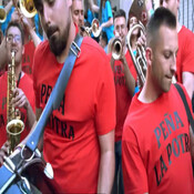 La cantante de la Potra Salvaje graba nueva canción con la Charanga Xe Kin Ampastre de Tavernes