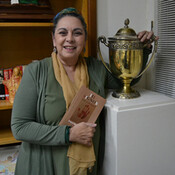 Entrevista a la poeta Ivonne Sánchez Barea, autora de la antología '111 Signos. Huellas de una arquera' (Punica Granatum