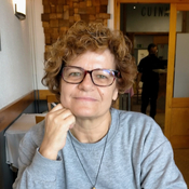 Líria Roman, amb els adolescents amb dificultats de salut mental