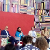 Presentan en Caracas “Guarimbas los gestores del caos”