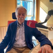 Eduardo Mendoza, Premio Princesa de Asturias: "Me considero un proveedor de buenos ratos"