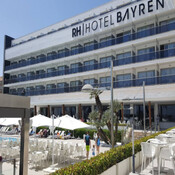 Esfuerzo de los hoteles por mantener la atención a los clientes durante el apagón