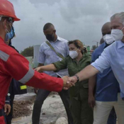 Constata Presidente cubano tendencia al control de incendio en Matanzas