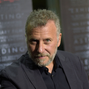 Aliens: What if ¿Y si Carter Burke hubiera sobrevivido?-Actores que dan sorpresas