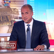 “O Chega diz que vai estancar a vaga de portugueses que emigram, mas como se não conseguem conter a fuga de...