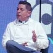 Entrevista a Martín Farfán