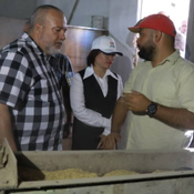 Trabajar unidos, desde Los Palacios, en la producción de alimentos