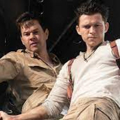 Uncharted (el regreso del cine de aventuras) vs Parasceve, retrato de una Semana Santa (Dios y la belleza)