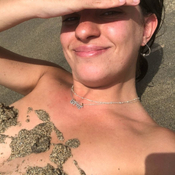 Sobrina sin sujetador (2)