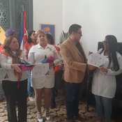 Reconocen a colaboradores cubanos que finalizan misión en Venezuela